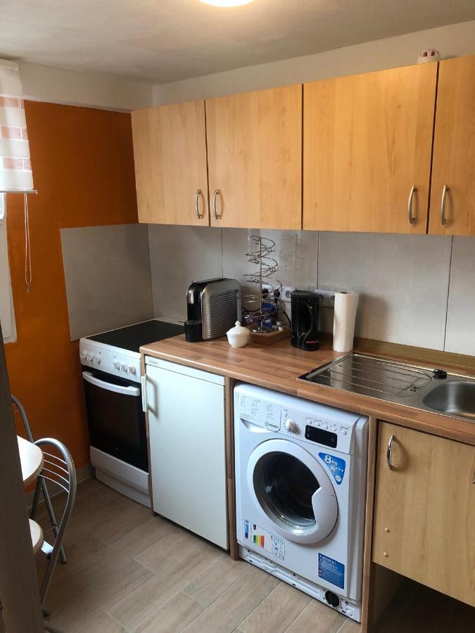 Apartment Seven's